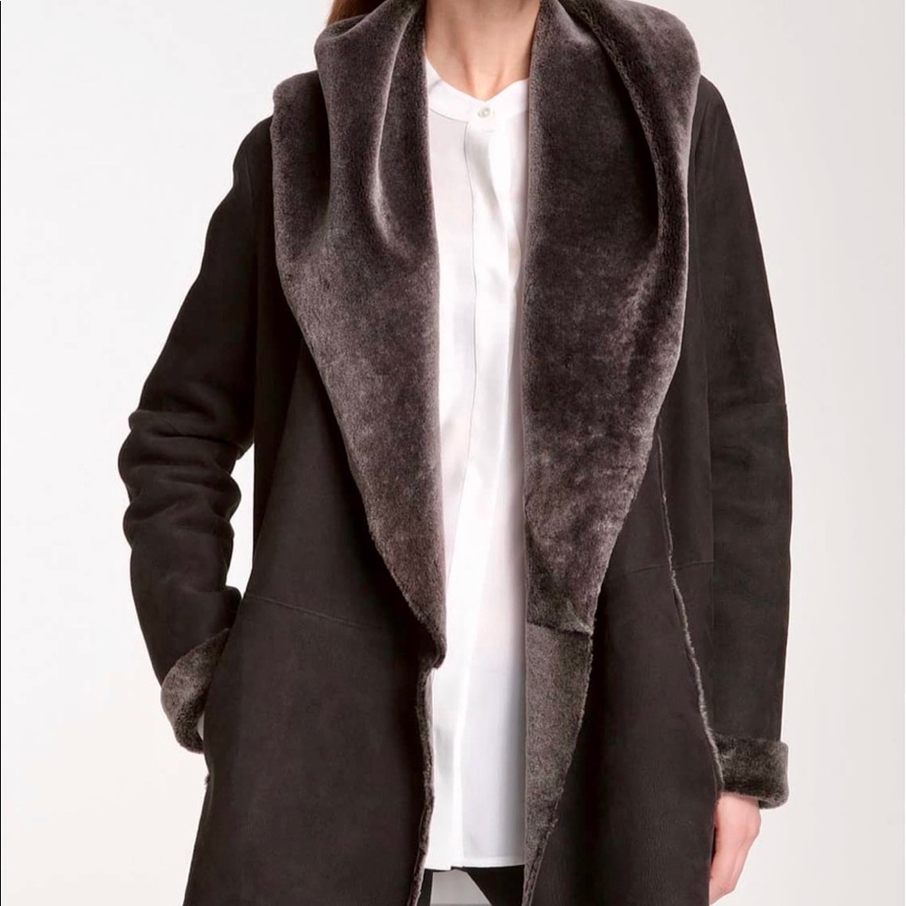 Vince. Hooded Genuine Shearling Coat. Size XS